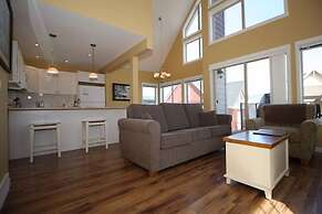 La Casa Lakeside Resort