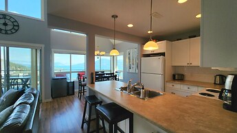 La Casa Lakeside Resort