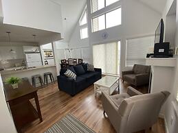 La Casa Lakeside Resort