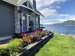 La Casa Lakeside Resort