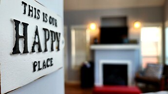 La Casa Lakeside Resort