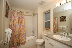 La Casa Lakeside Resort