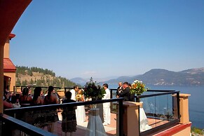 La Casa Lakeside Resort