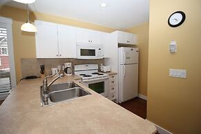 La Casa Lakeside Resort