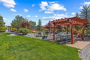 La Casa Lakeside Resort