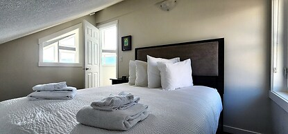 La Casa Lakeside Resort