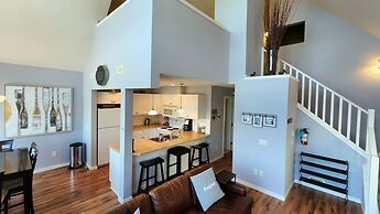 La Casa Lakeside Resort