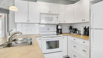 La Casa Lakeside Resort