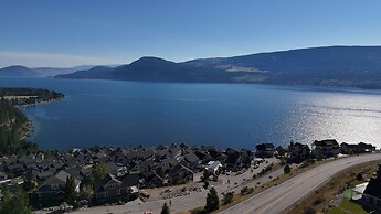 La Casa Lakeside Resort