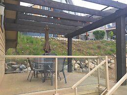 La Casa Lakeside Resort