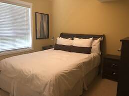 La Casa Lakeside Resort