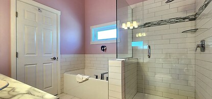 La Casa Lakeside Resort