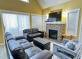 La Casa Lakeside Resort