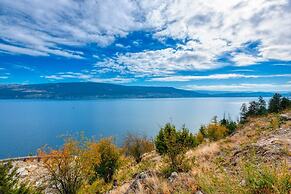 La Casa Lakeside Resort