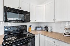 La Casa Lakeside Resort