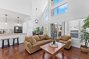 La Casa Lakeside Resort