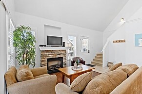 La Casa Lakeside Resort