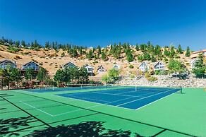 La Casa Lakeside Resort