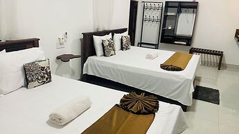 Sigiri Suncap Cottage