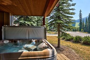 Trappers Landing #30 2 Bedroom Townhouse