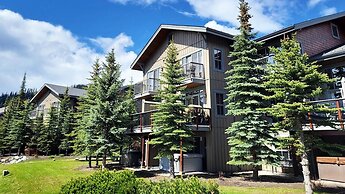 Trappers Landing #30 2 Bedroom Townhouse