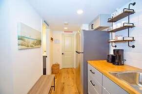 Parrot Bay-key West Cabanas 42 1 Bedroom Condo by RedAwning