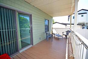 Park Place 101 2 Bedroom Condo by RedAwning