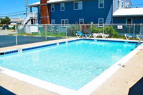 Park Place 101 2 Bedroom Condo by RedAwning