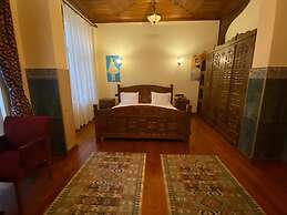 Le Antique 1892 istanbul