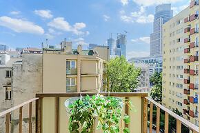 Lumina apart on Aleje Solidarności