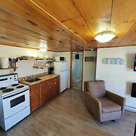Cavendish Bosom Buddies Cottage Resort
