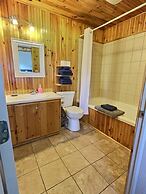 Cavendish Bosom Buddies Cottage Resort