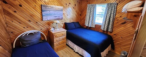 Cavendish Bosom Buddies Cottage Resort