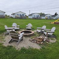 Cavendish Bosom Buddies Cottage Resort