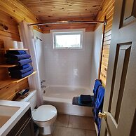 Cavendish Bosom Buddies Cottage Resort