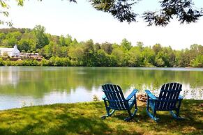 Boundary Waters Resort & Marina