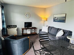 Boundary Waters Resort & Marina