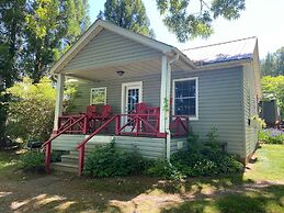Boundary Waters Resort & Marina