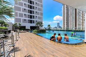 Apartment Pool Infinity View HCM