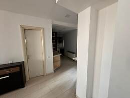 Sky Luxury suite 2bdr  living room