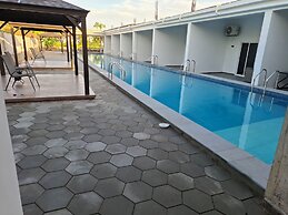 ANIRA Hotel & Suites