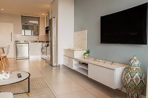 KMG Apartments at The Apex on Smuts