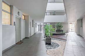 KMG Apartments at The Apex on Smuts