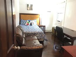 West Broadway guesthouse