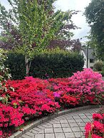 West Broadway guesthouse