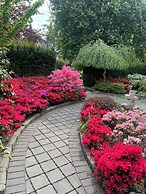 West Broadway guesthouse