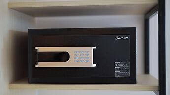 B2 Bang Saen Premier Hotel