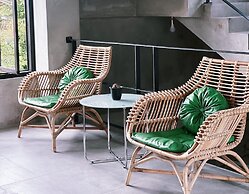 ketuk pintu by turu kene