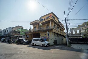 OYO 93987 Suropati 2 Guest House