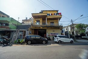 OYO 93987 Suropati 2 Guest House